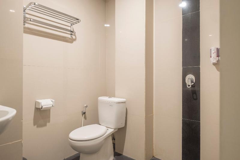 Collection O 1301 Hotel Grand Citra Makassar Esterno foto