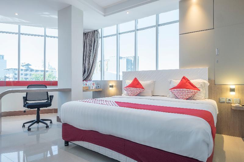 Collection O 1301 Hotel Grand Citra Makassar Esterno foto
